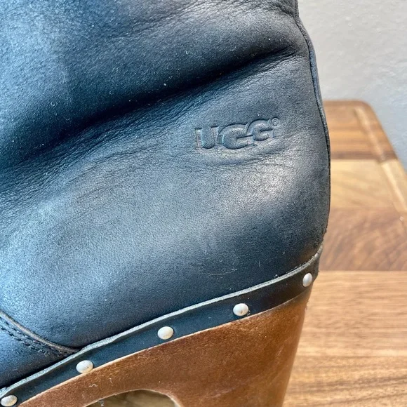 UGG Lynnea Leather Shearling Boot Studded Chunky Wooden Heel Moto Sz 11 Western - Picture 13 of 14